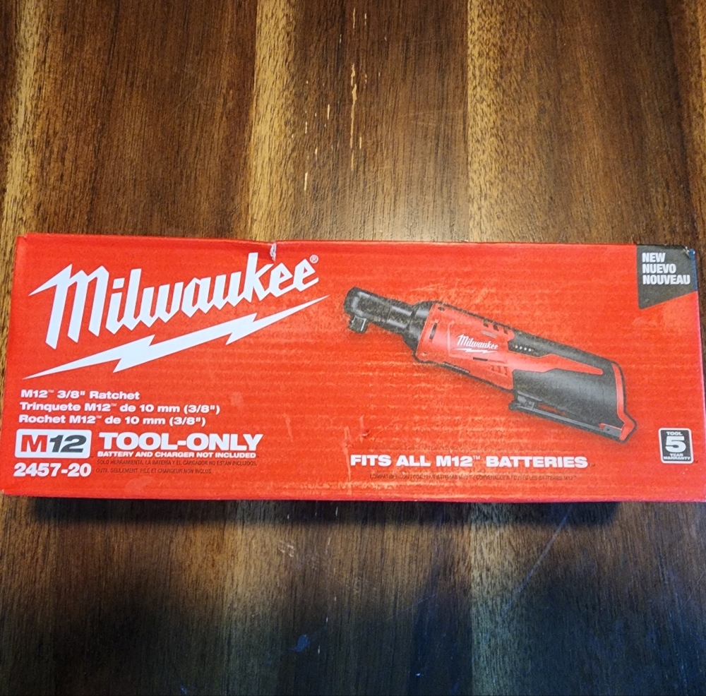 Milwaukee M12 3/8" Ratchet Tool